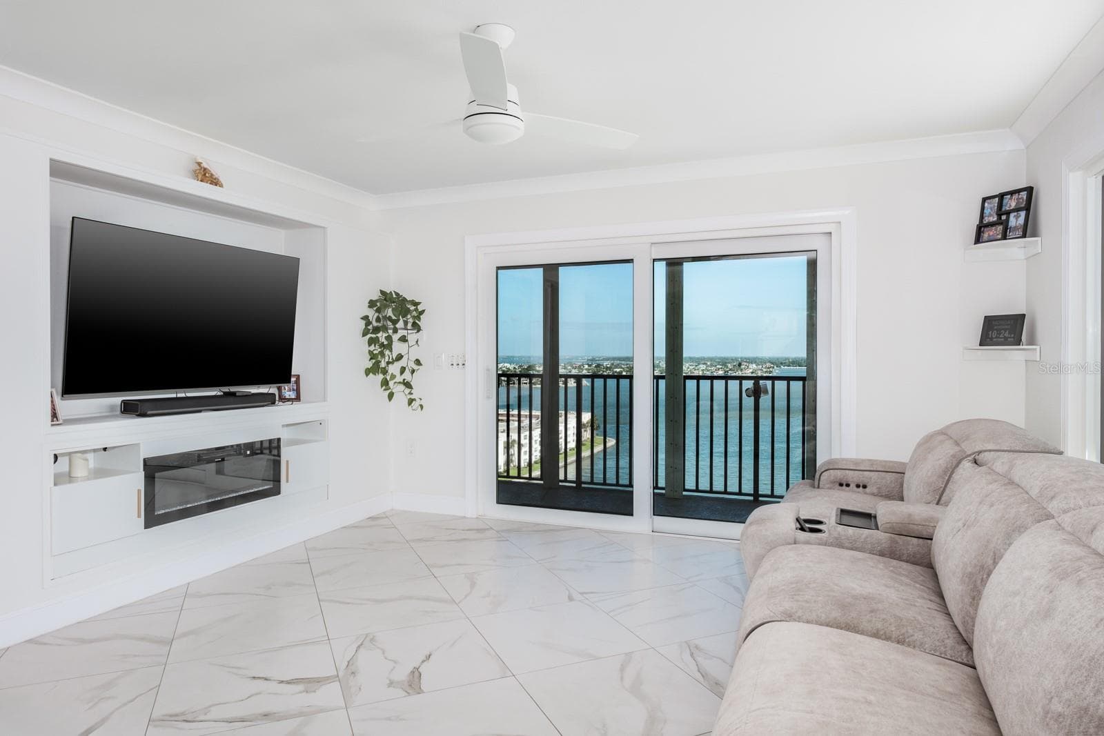 Condominium at 7300 SUN ISLAND DR S #1501, SOUTH PASADENA, photo 7 of 45