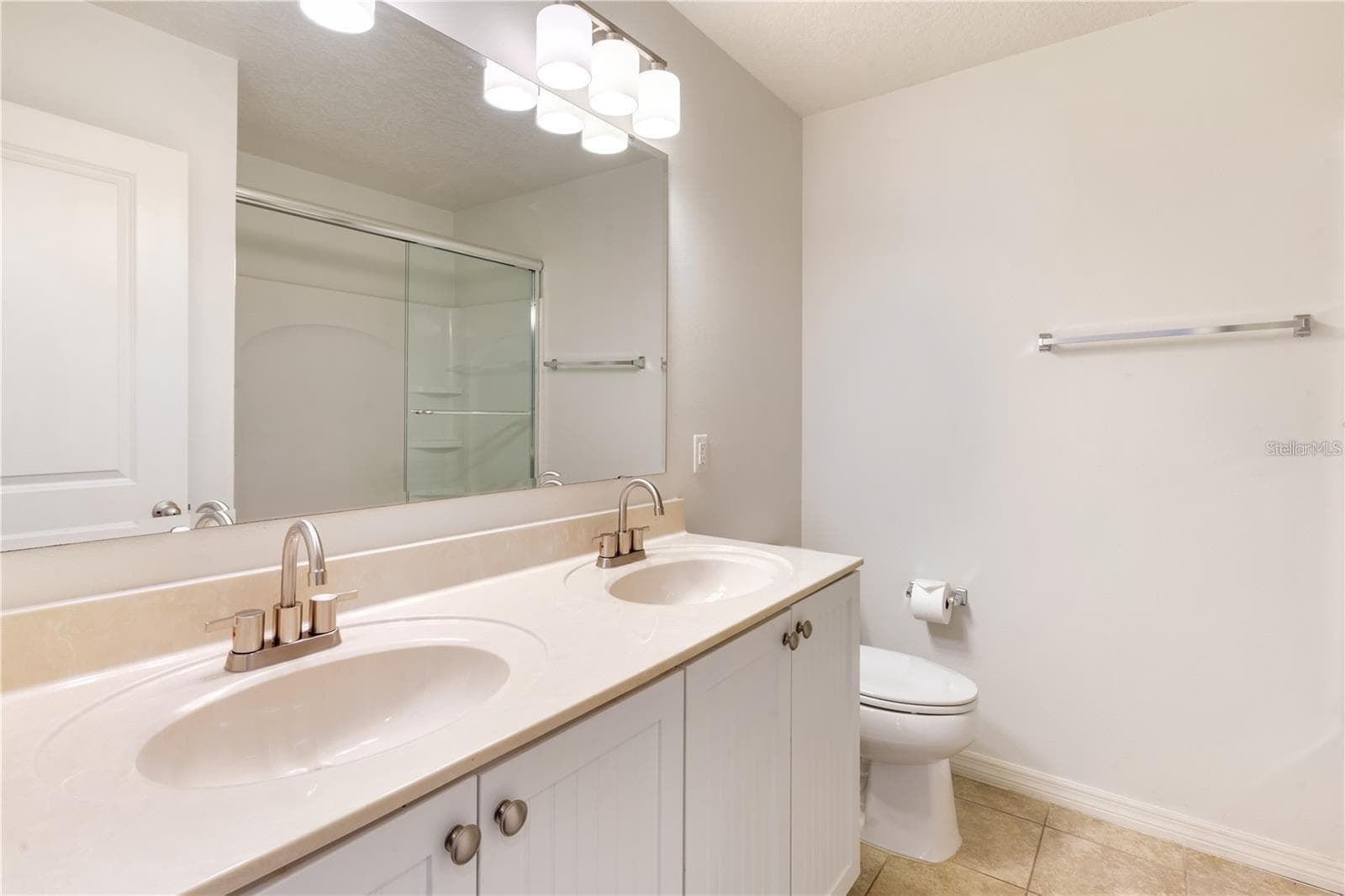 Single Family Residence at 11949 VERRAZANO DR DR, ORLANDO, photo 8 of 62
