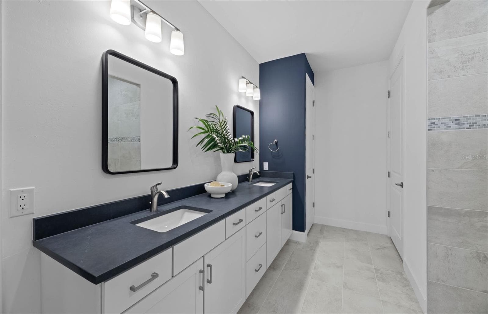 Stellar model representation. - 1775 N RIDGEMORE ST, NORTH PORT