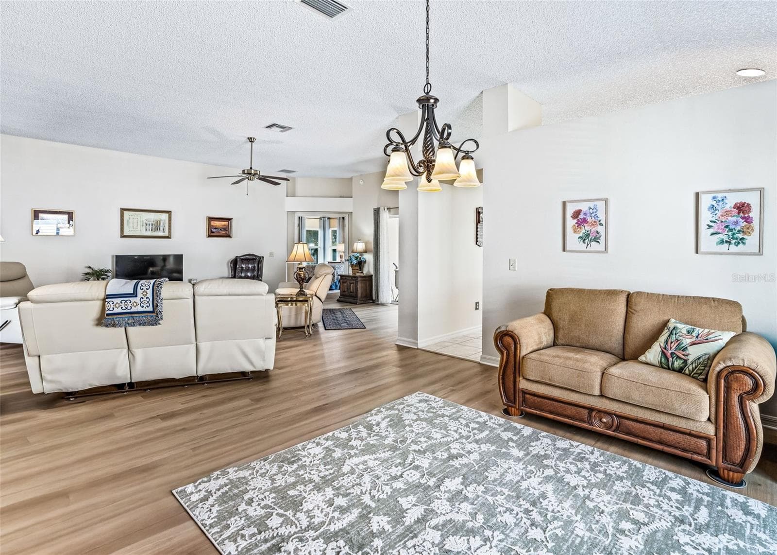 Single Family Residence at 3516 WHITING WAY, THE VILLAGES, photo 10 of 42