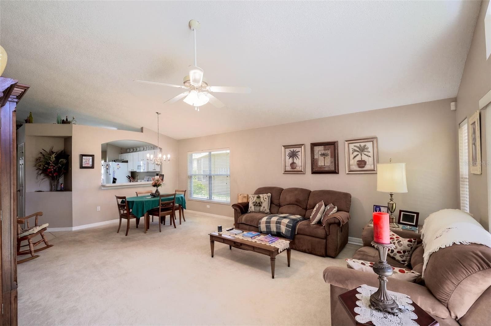 Single Family Residence at 8352 LAKE AMHURST TRL, ORLANDO, photo 10 of 39