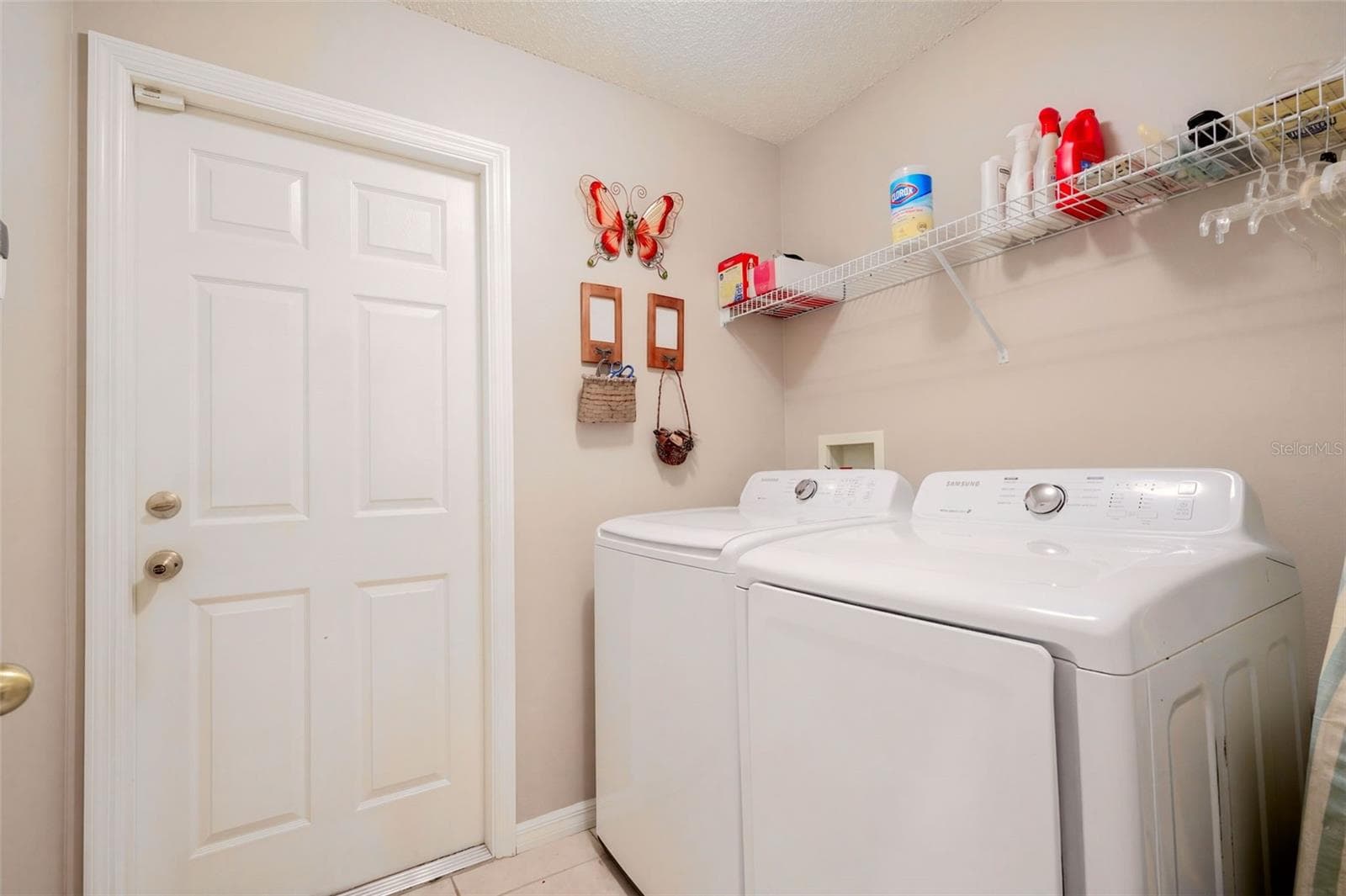 Single Family Residence at 8352 LAKE AMHURST TRL, ORLANDO, photo 31 of 39