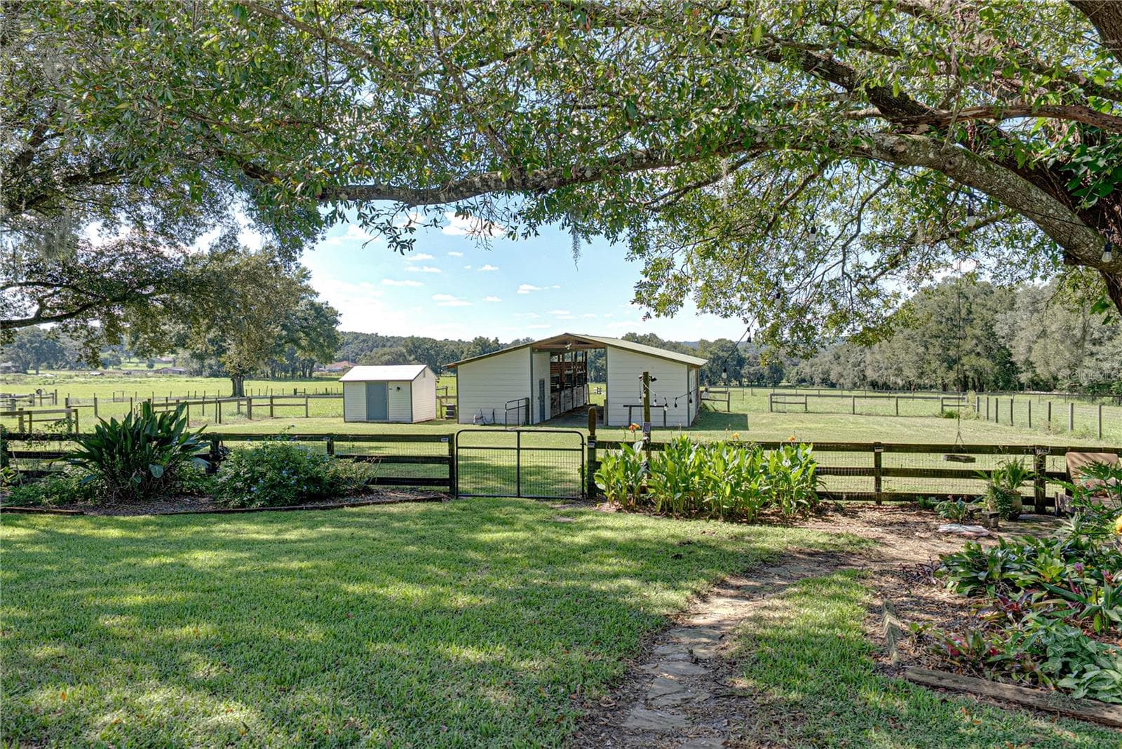Single Family Residence at 36628 BLANTON RD, DADE CITY, photo 47 of 67