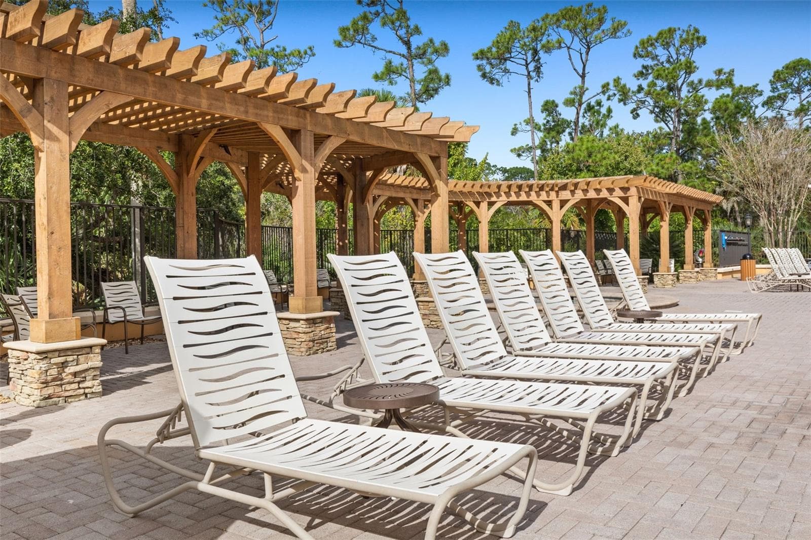 Grab a Drink & a Lounge Chair - 47 EASTLAKE DR, PALM COAST