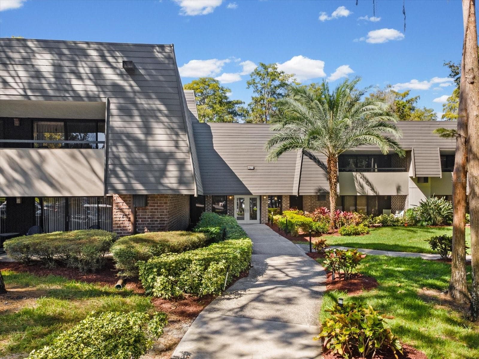 Condominium at 36750 US HIGHWAY 19 N #2372, PALM HARBOR, photo 4 of 56