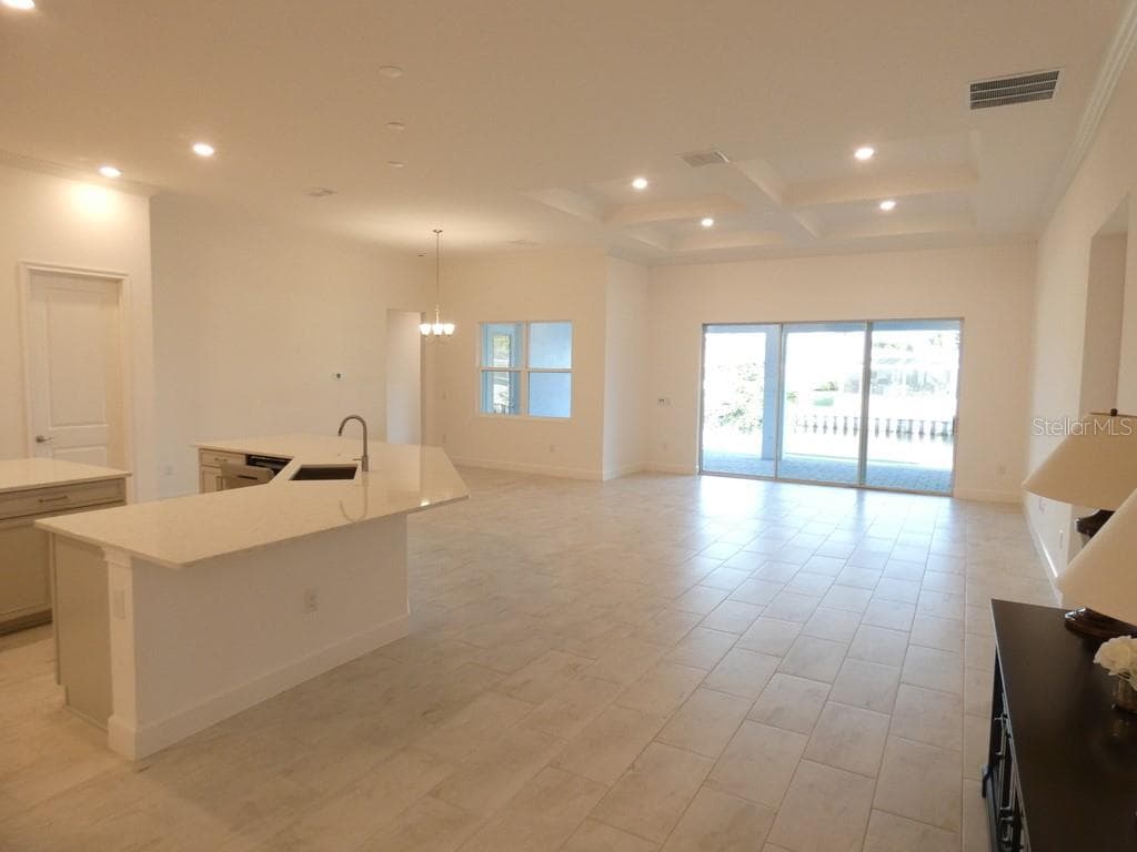 Single Family Residence at 958 SIGNET DR, APOLLO BEACH, photo 7 of 61