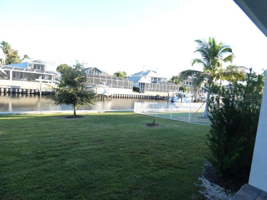 Single Family Residence at 958 SIGNET DR, APOLLO BEACH, photo 18 of 61