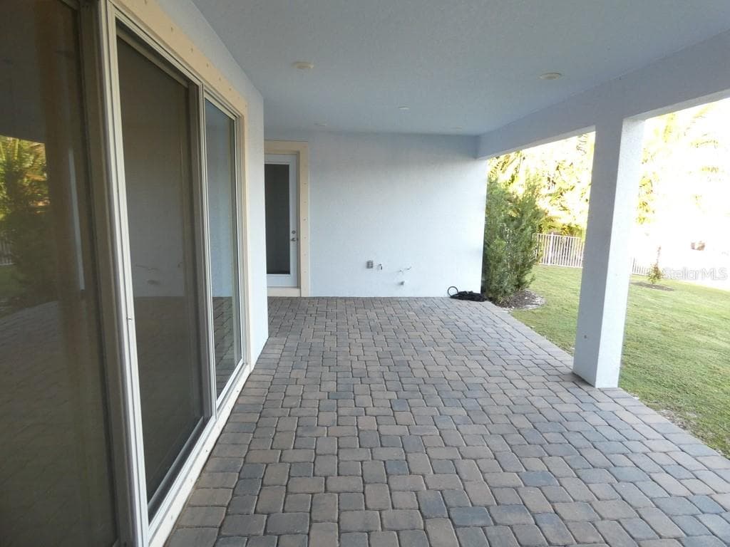 Single Family Residence at 958 SIGNET DR, APOLLO BEACH, photo 57 of 61