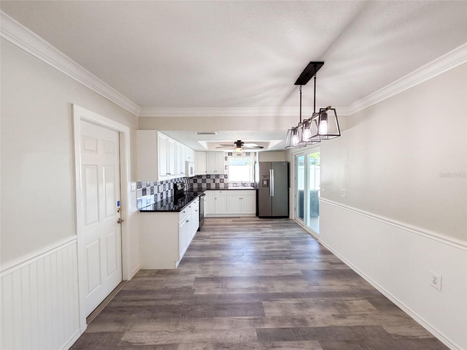 Single Family Residence at 7515 VIENNA LN, PORT RICHEY, photo 7 of 19