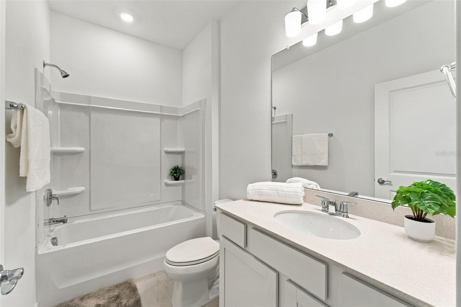 Single Family Residence at 11226 SYCAMORE GLEN LOOP, THONOTOSASSA, photo 21 of 34