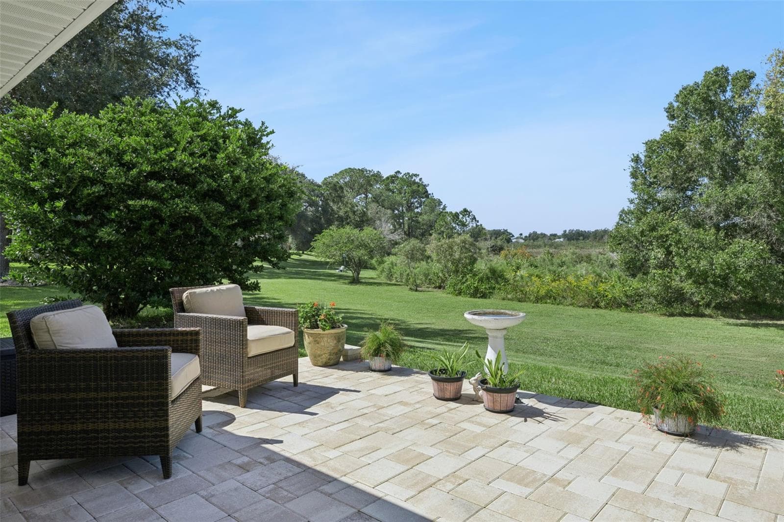 Paver patio in the rear - 5853 PRINCESS CAROLINE PL, LEESBURG
