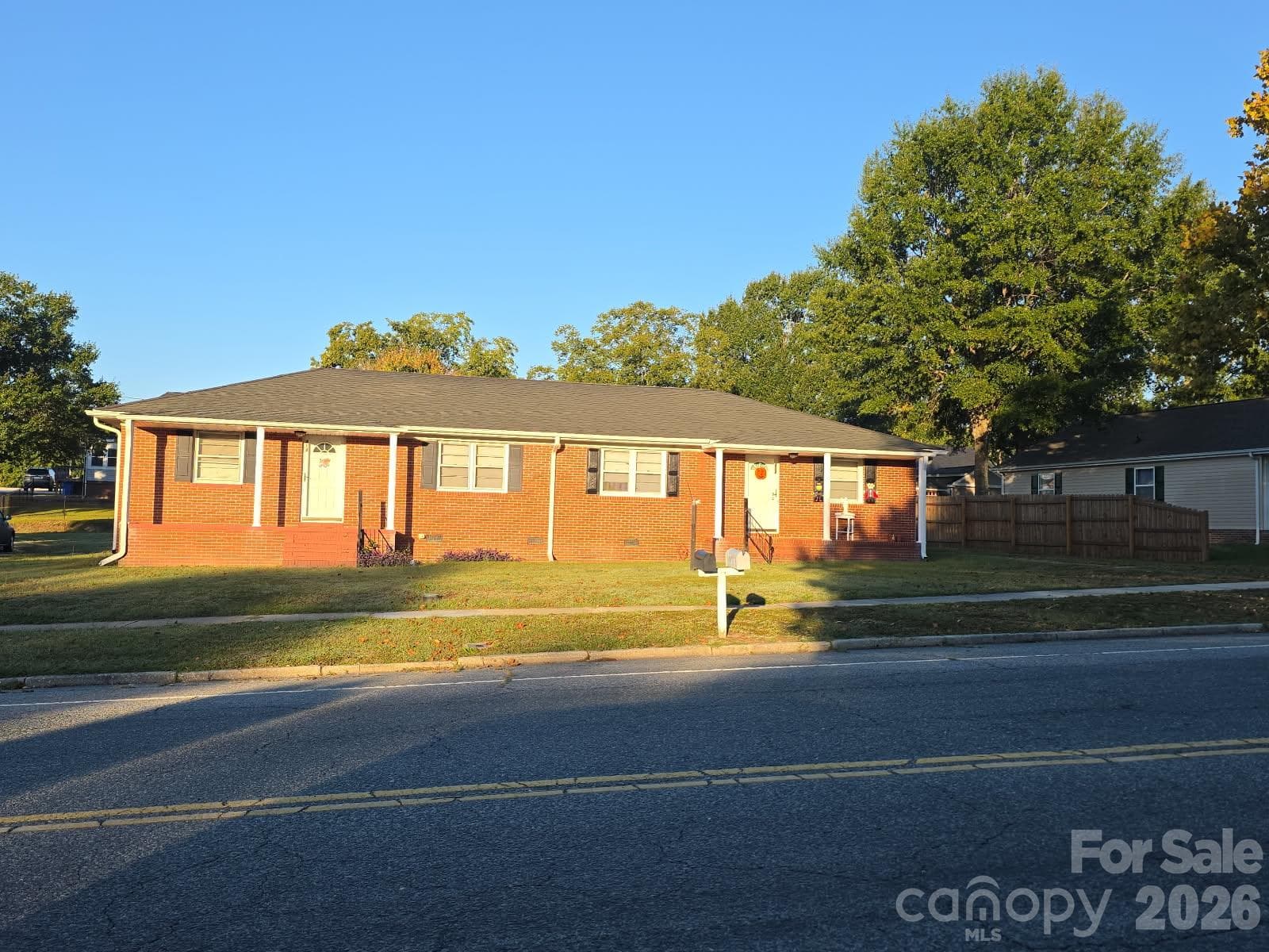 Duplex at 412 & 414 S Pearl Street, Pageland, photo 2 of 4