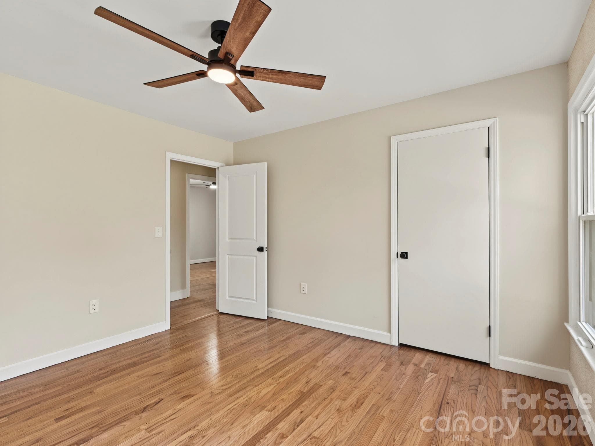 Single Family Residence at 590 Crestmont Drive SE, Concord, photo 15 of 22