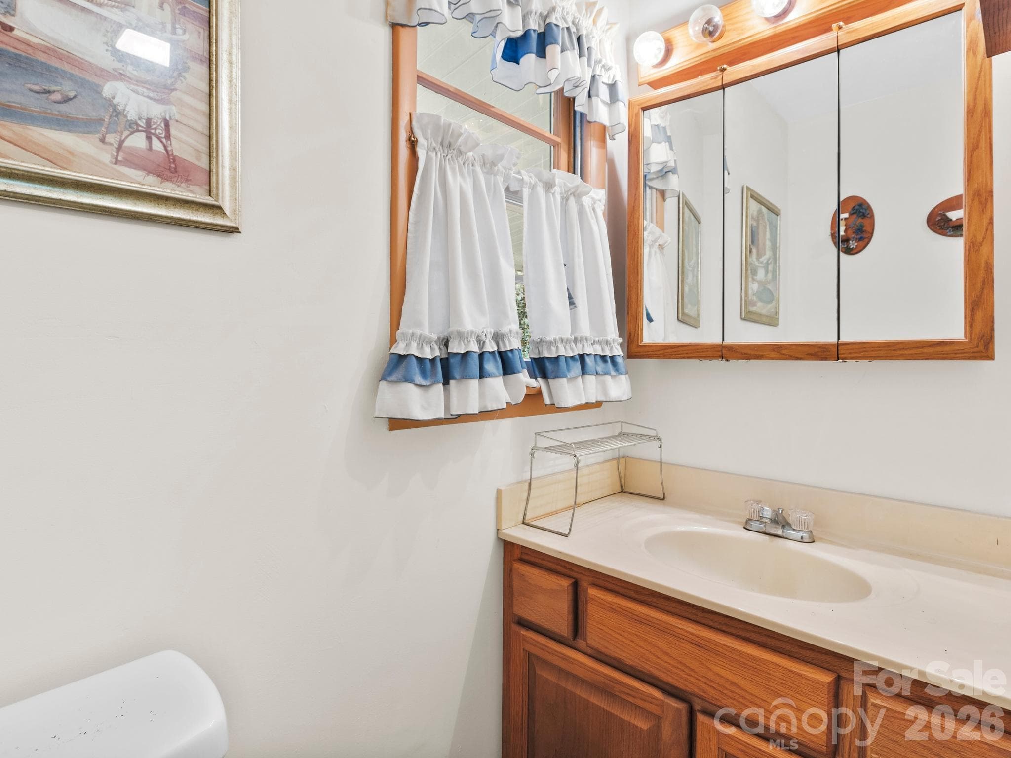 Full Bathroom - 19 Smith Allen Trail, Candler