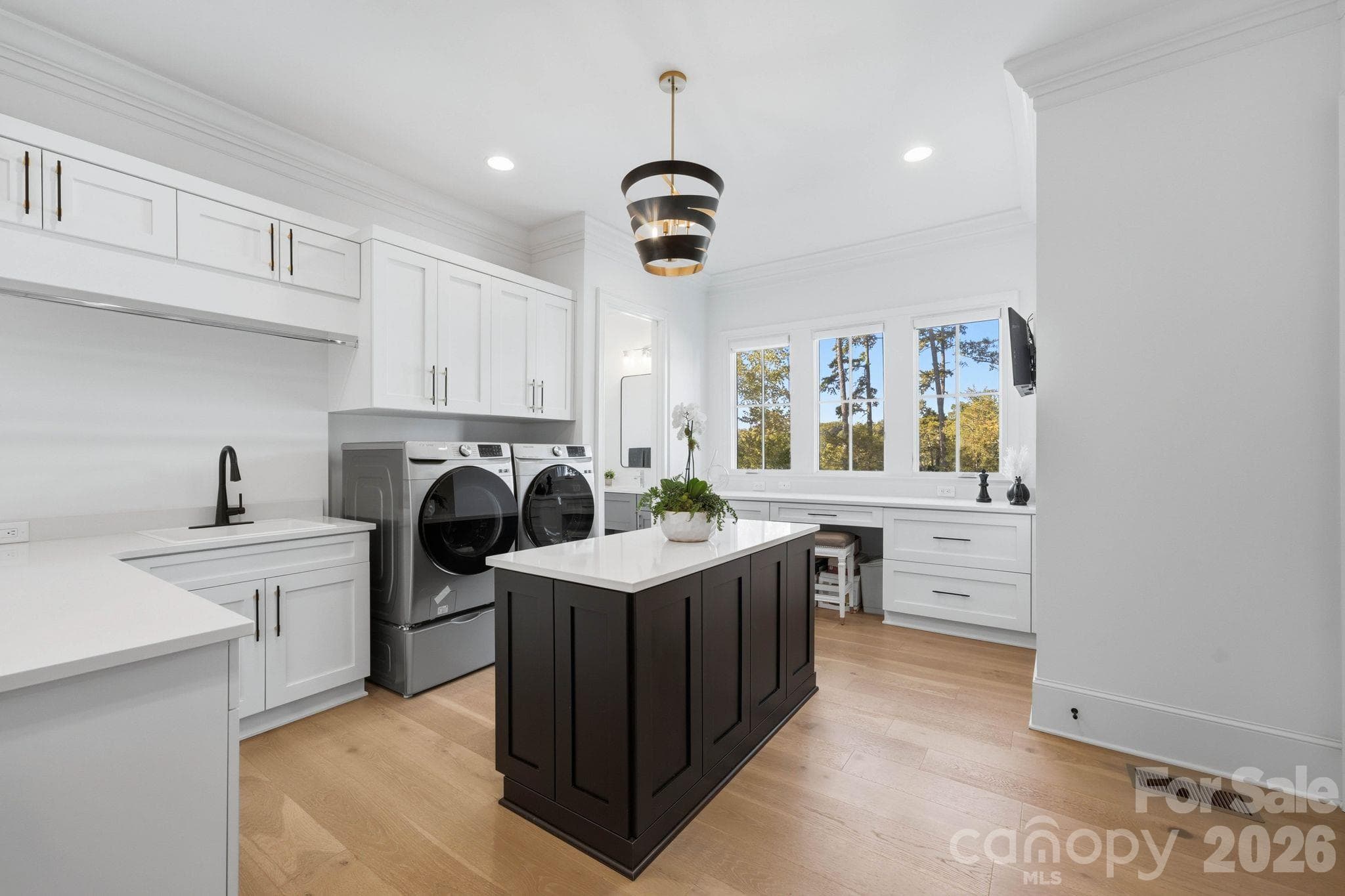 Laundry room / drop zone - 1016 Timberlake Point, Belmont