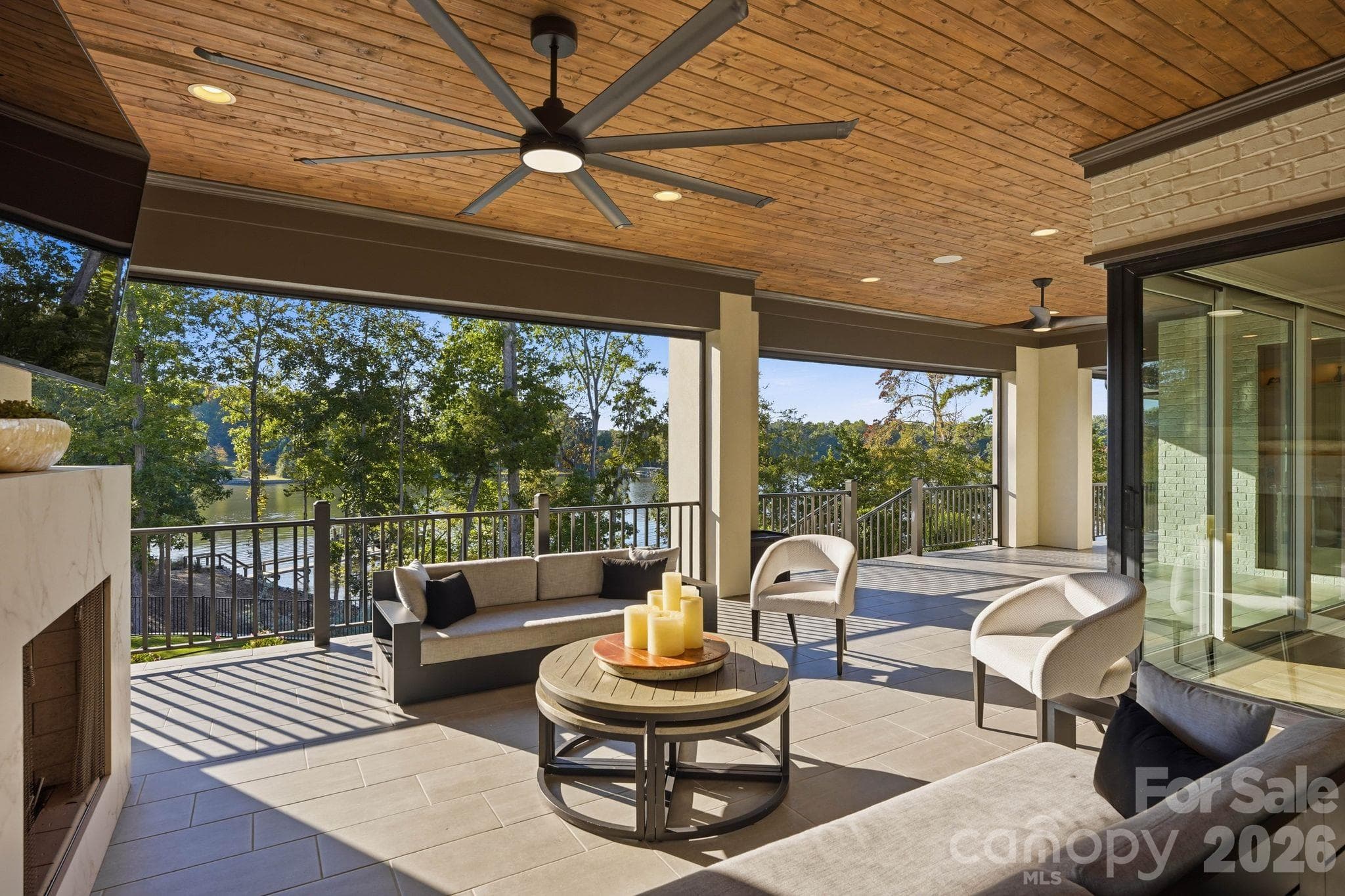 Lanai with retractable screens and lounge area - 1016 Timberlake Point, Belmont