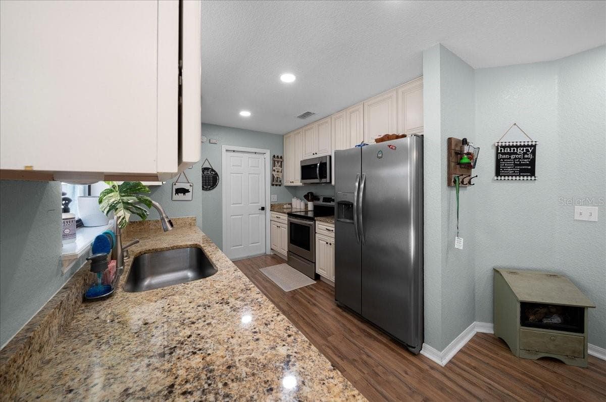 Single Family Residence at 48 REDWOOD TRACK RUN, OCALA, photo 43 of 57