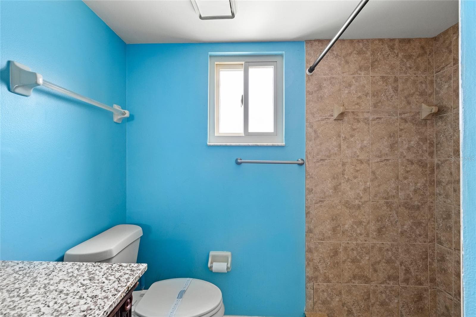 Primary bathroom - 1273 GLADSTONE DR, DELTONA