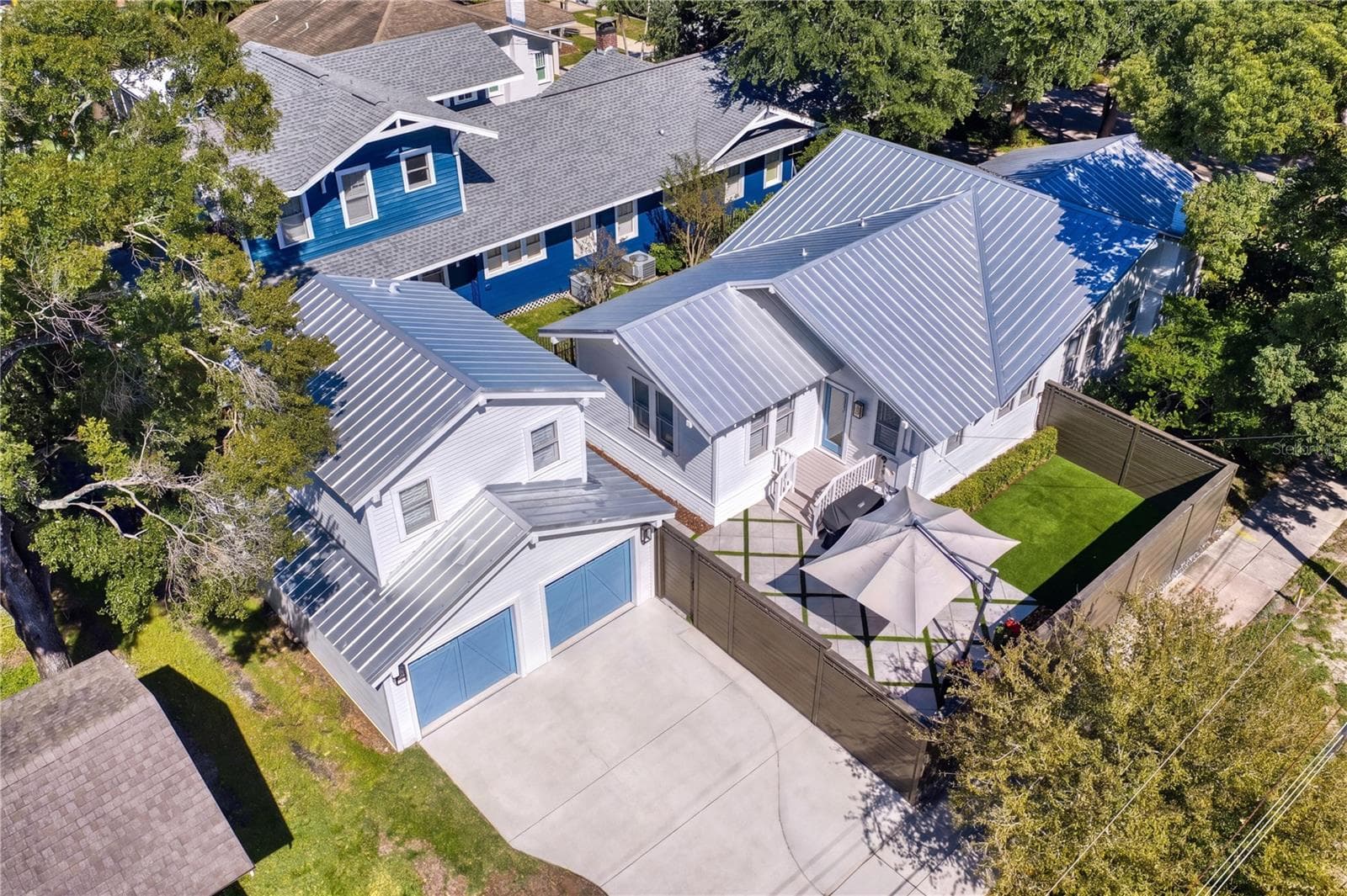New Metal Roof, New HVAC, New Paint. MOVE - 913 S BRUCE ST, TAMPA