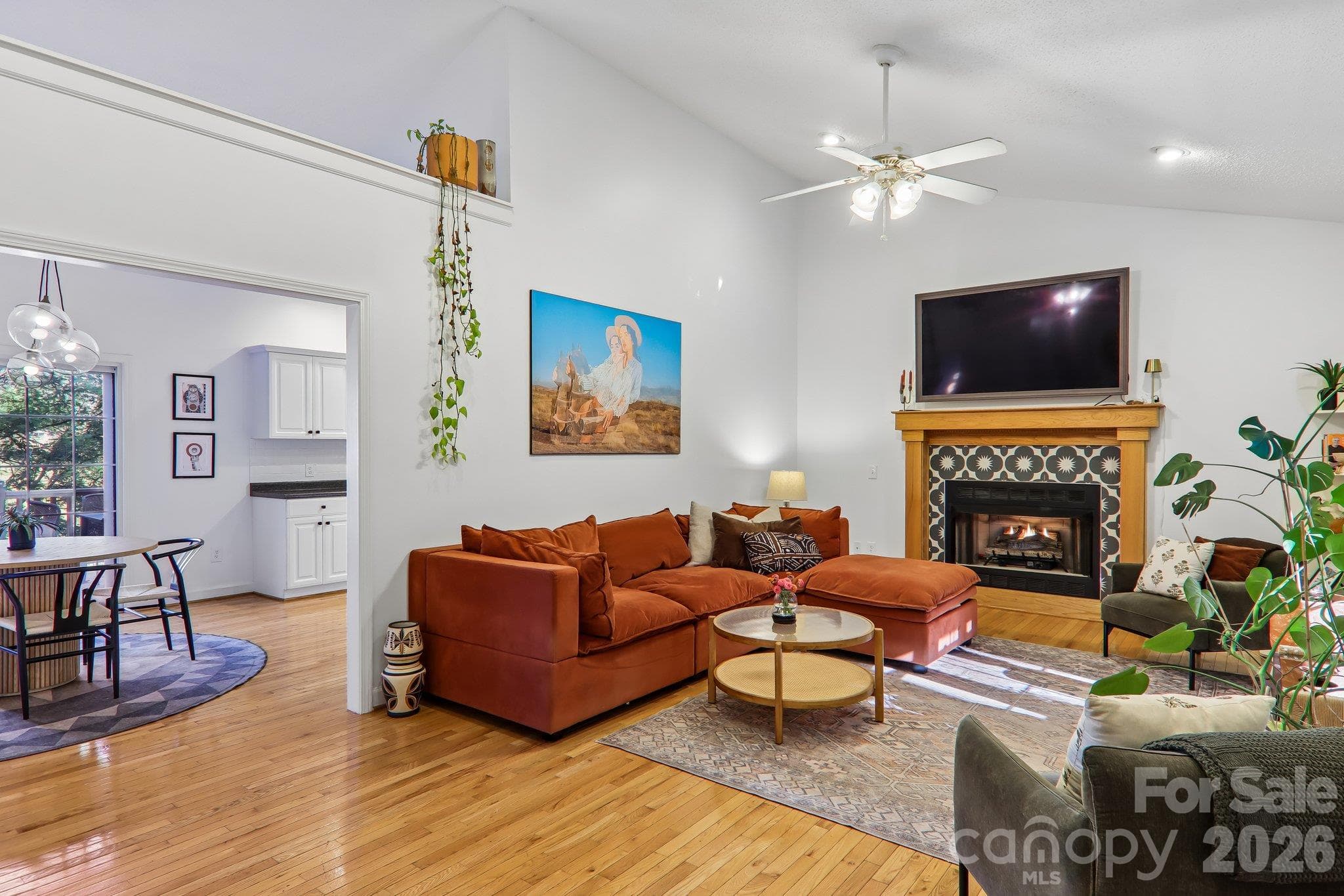 Single Family Residence at 12 Grassy Meadow Drive, Candler, photo 5 of 34