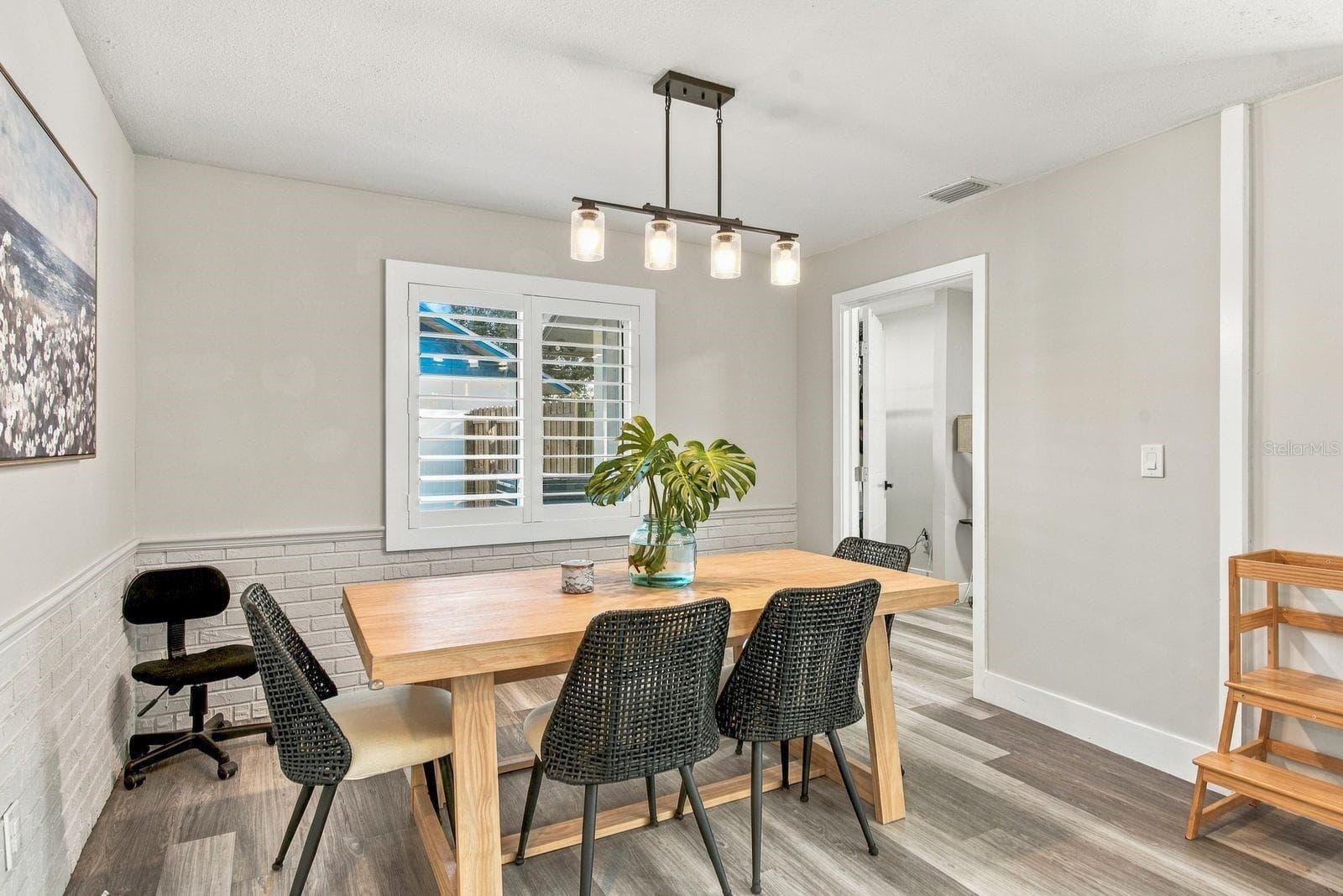 Single Family Residence at 244 DUNBRIDGE DR, PALM HARBOR, photo 14 of 33