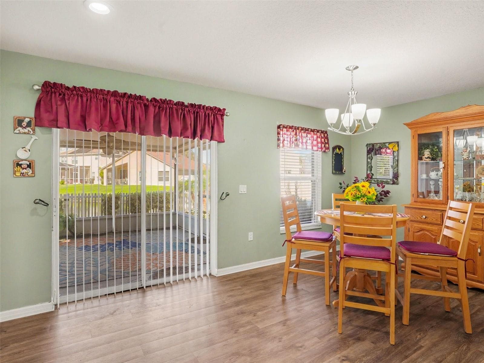Single Family Residence at 2608 WHITEWOOD RD, MULBERRY, photo 10 of 30