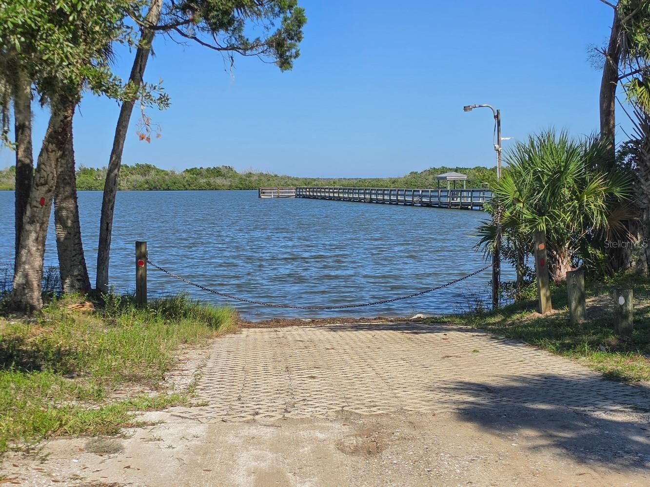 Manufactured Home at 308 OYSTER REEF CT, OAK HILL, photo 46 of 54
