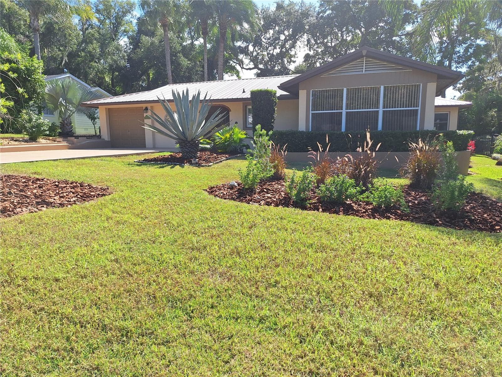 Front of Property. - 456 W 10TH AVE, MOUNT DORA
