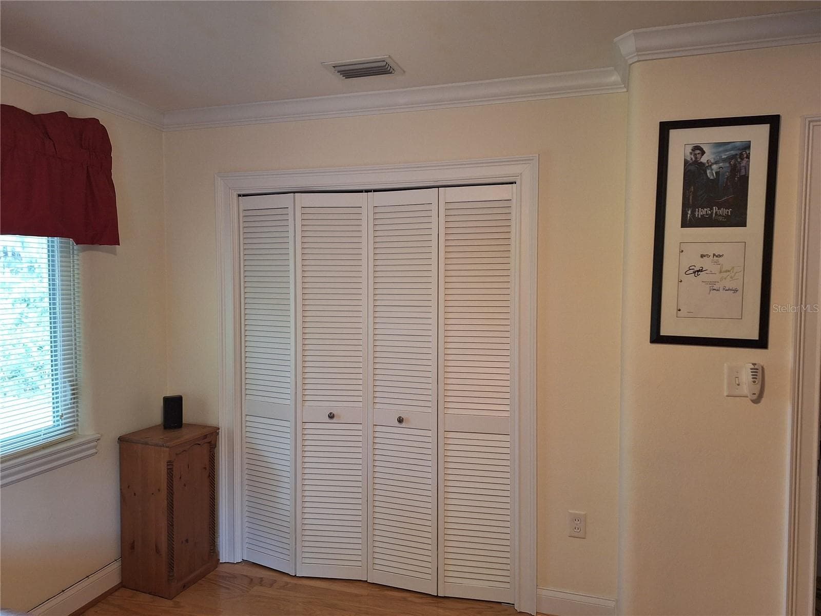 Bedroom 3 Closet. - 456 W 10TH AVE, MOUNT DORA