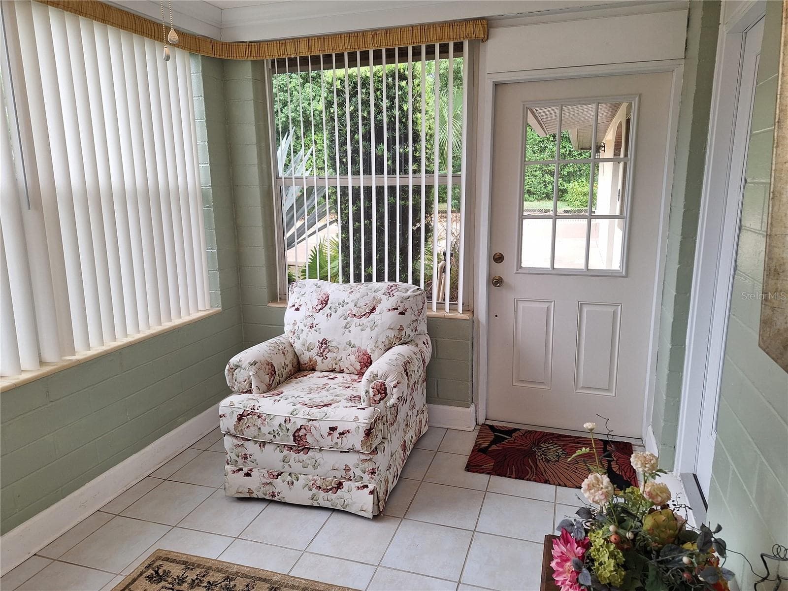Florida Room. - 456 W 10TH AVE, MOUNT DORA