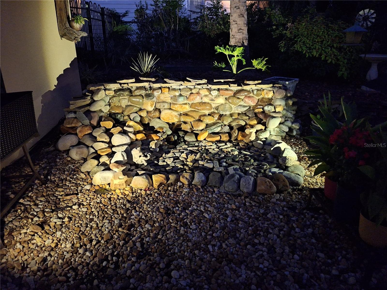 Waterfall at Night. - 456 W 10TH AVE, MOUNT DORA