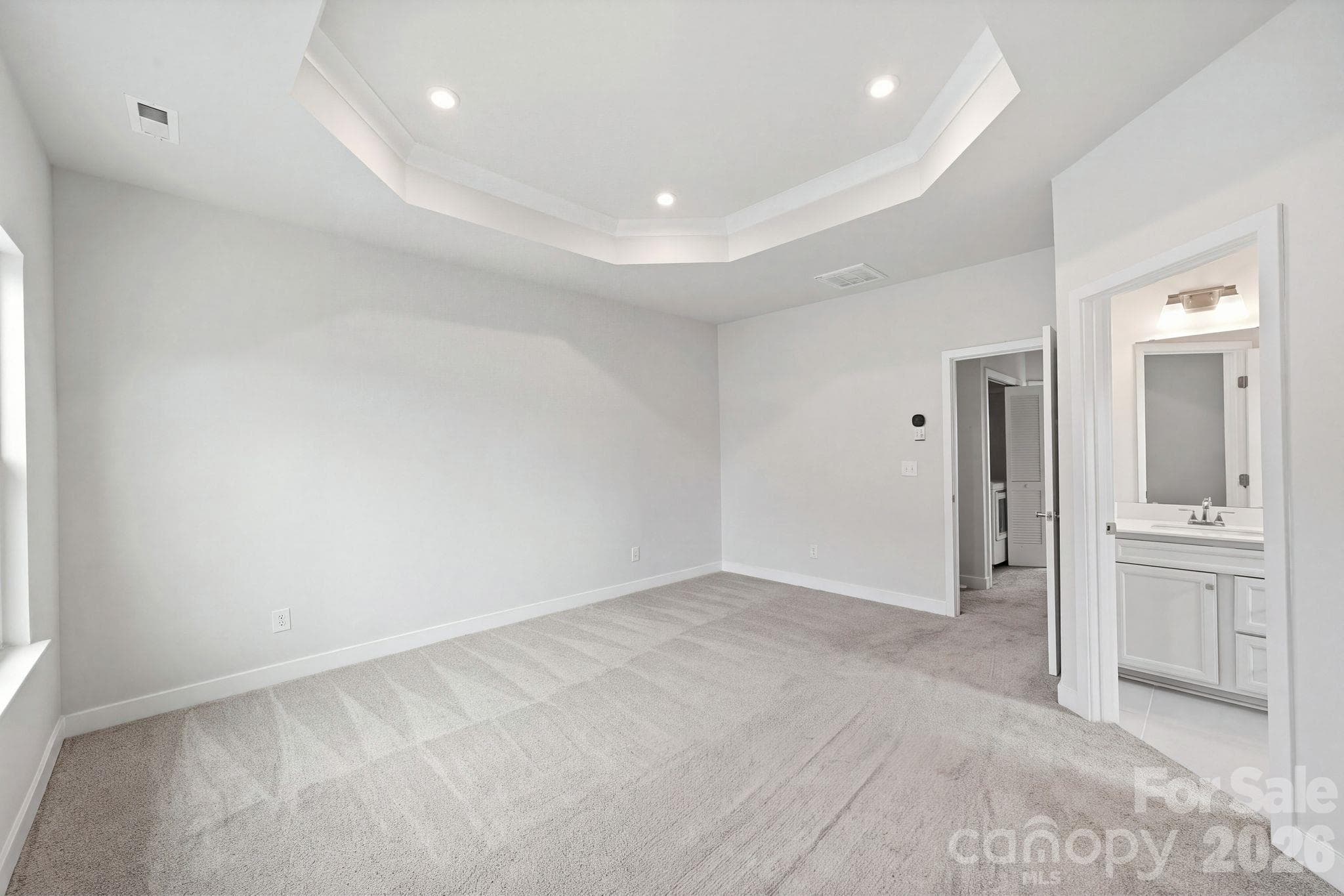 Townhouse at 9302 Mallard Mills Drive, Charlotte, photo 15 of 38
