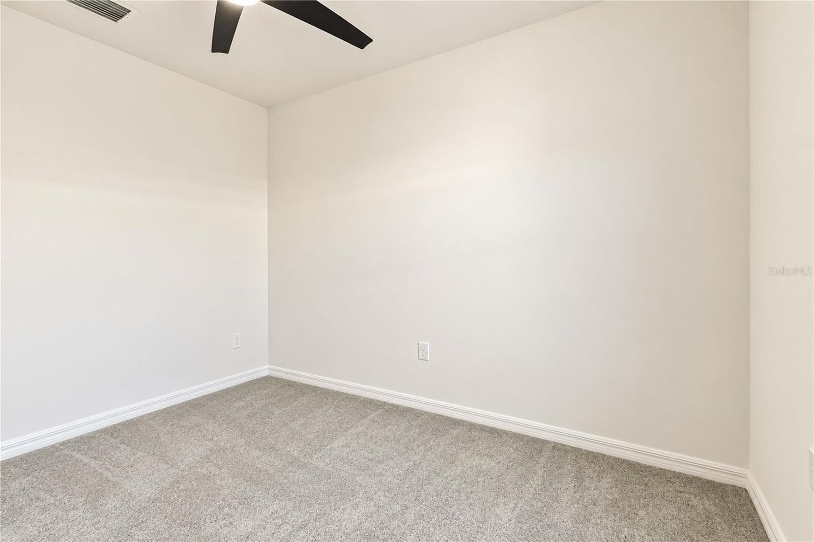 Townhouse at 32903 PEZ LANDING LN, WESLEY CHAPEL, photo 24 of 32