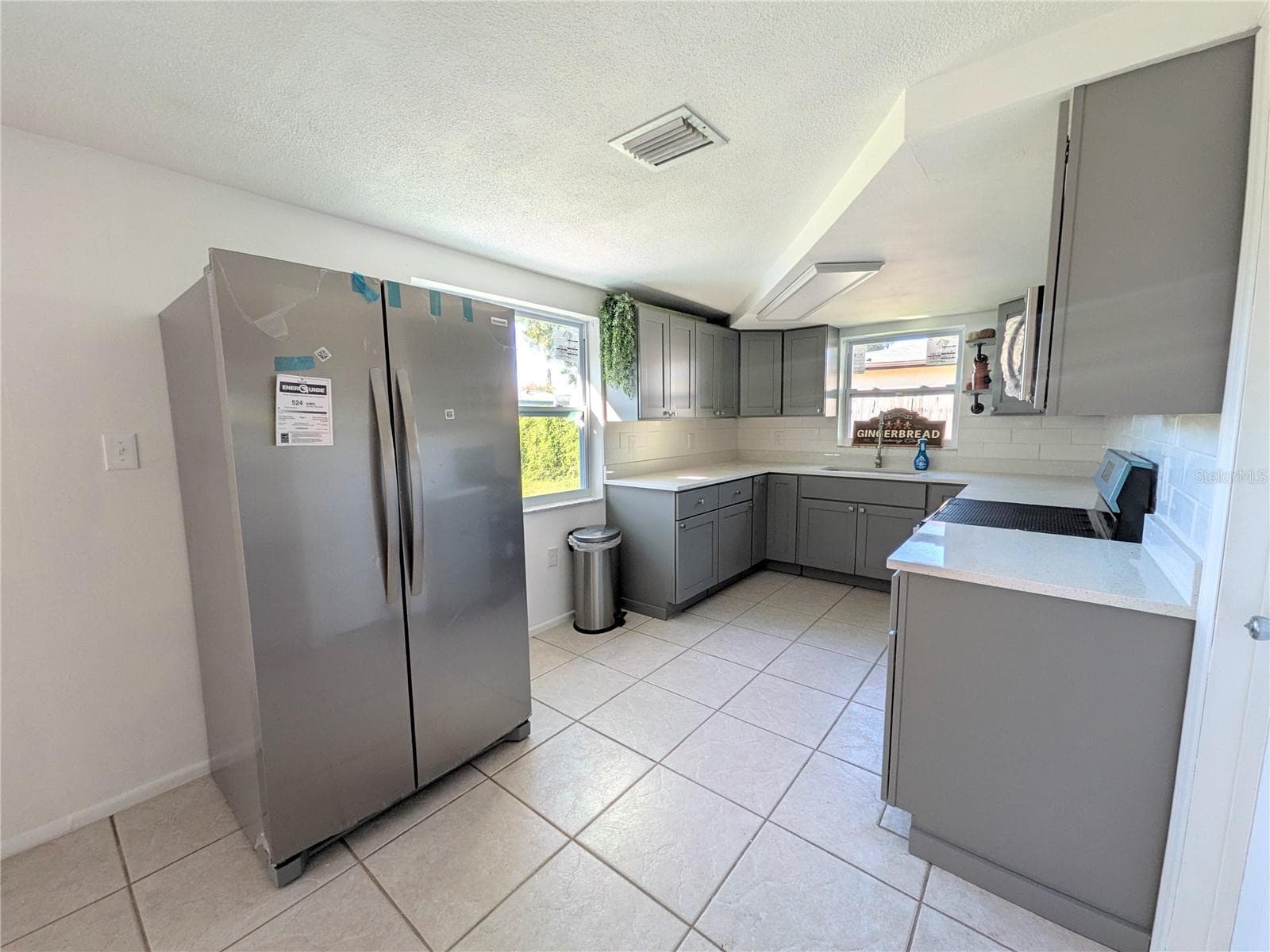 Single Family Residence at 7234 WESTCOTT DR, PORT RICHEY, photo 10 of 24