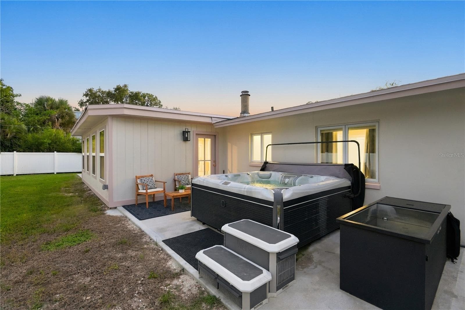 Single Family Residence at 107 PETERSON LN, PALM HARBOR, photo 34 of 39
