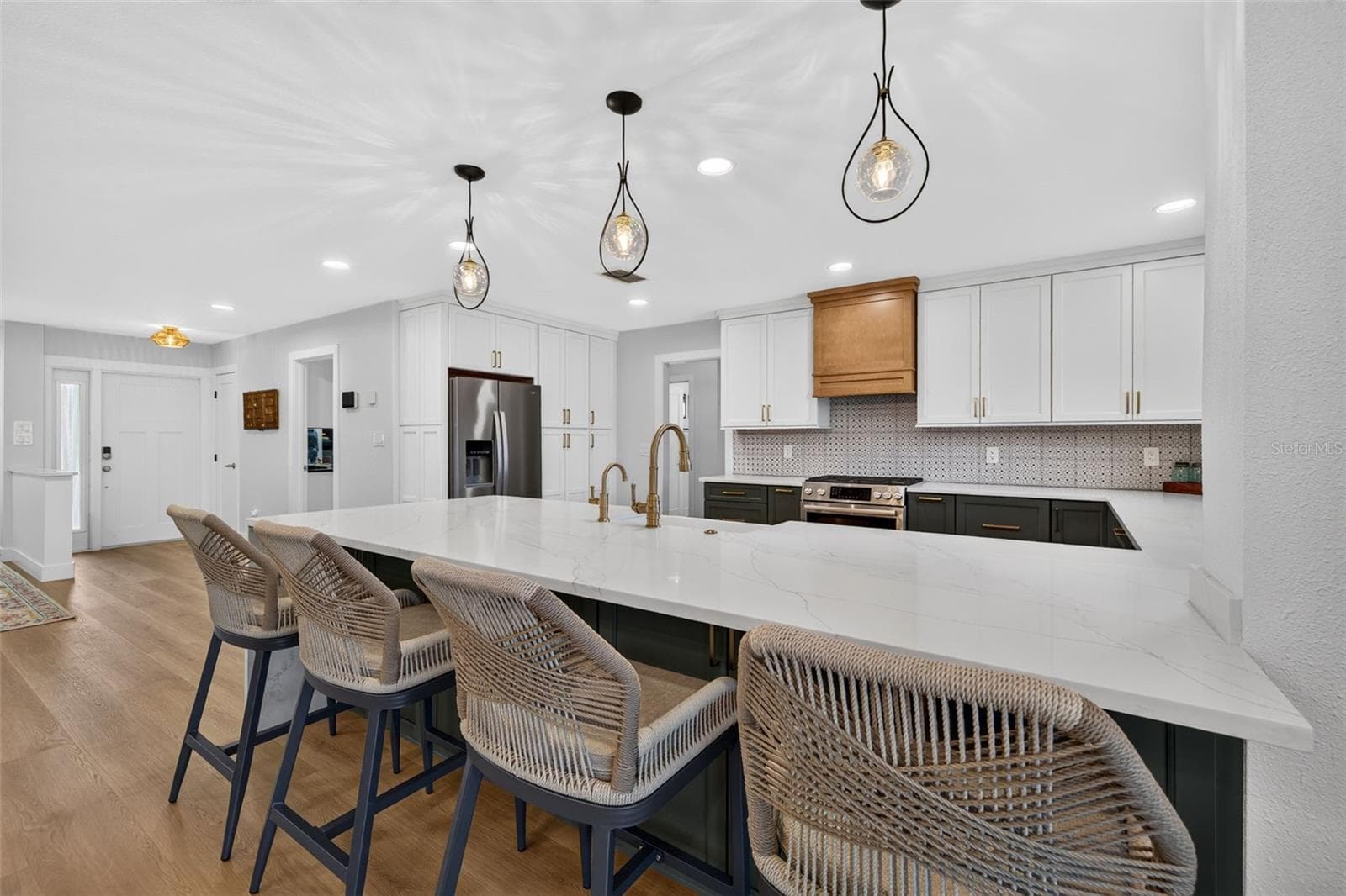 Single Family Residence at 4606 BAY CREST DR, TAMPA, photo 15 of 57