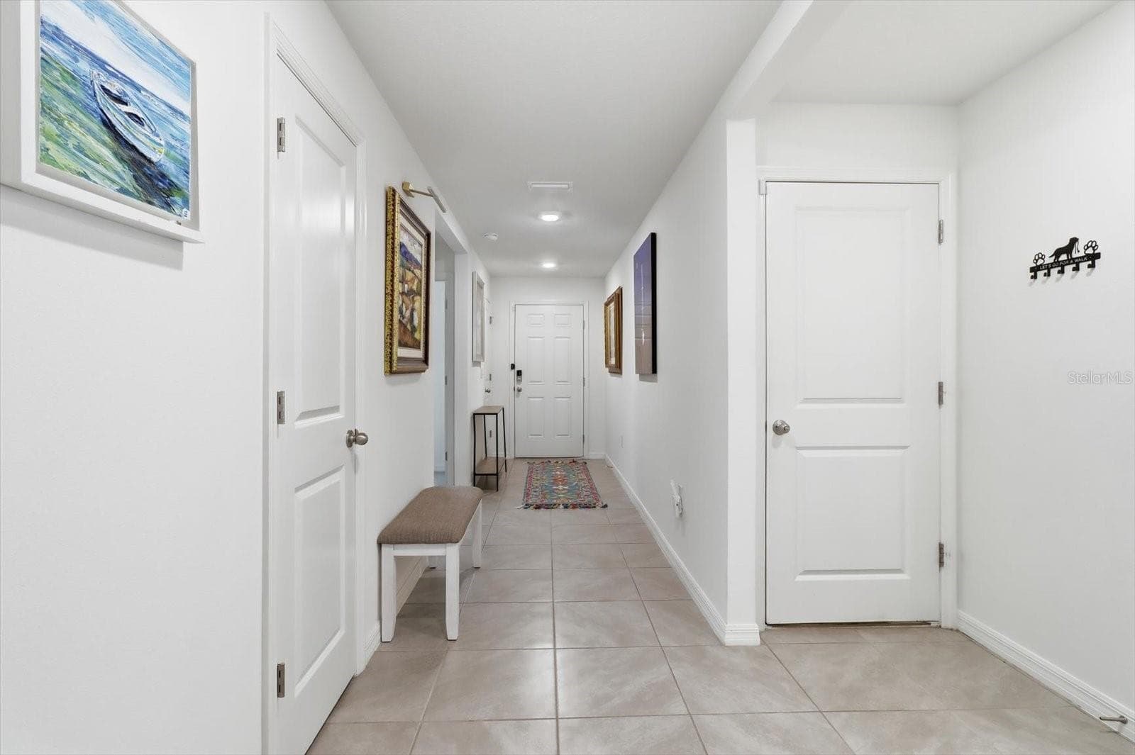 Single Family Residence at 315 W FAIRWAYS VIEW DR, BEVERLY HILLS, photo 20 of 49