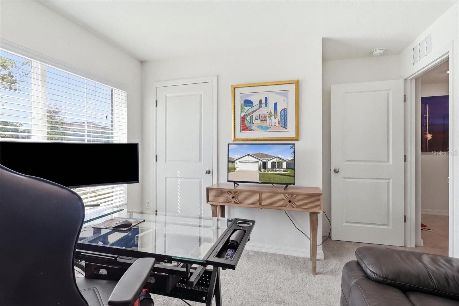 Single Family Residence at 315 W FAIRWAYS VIEW DR, BEVERLY HILLS, photo 30 of 49