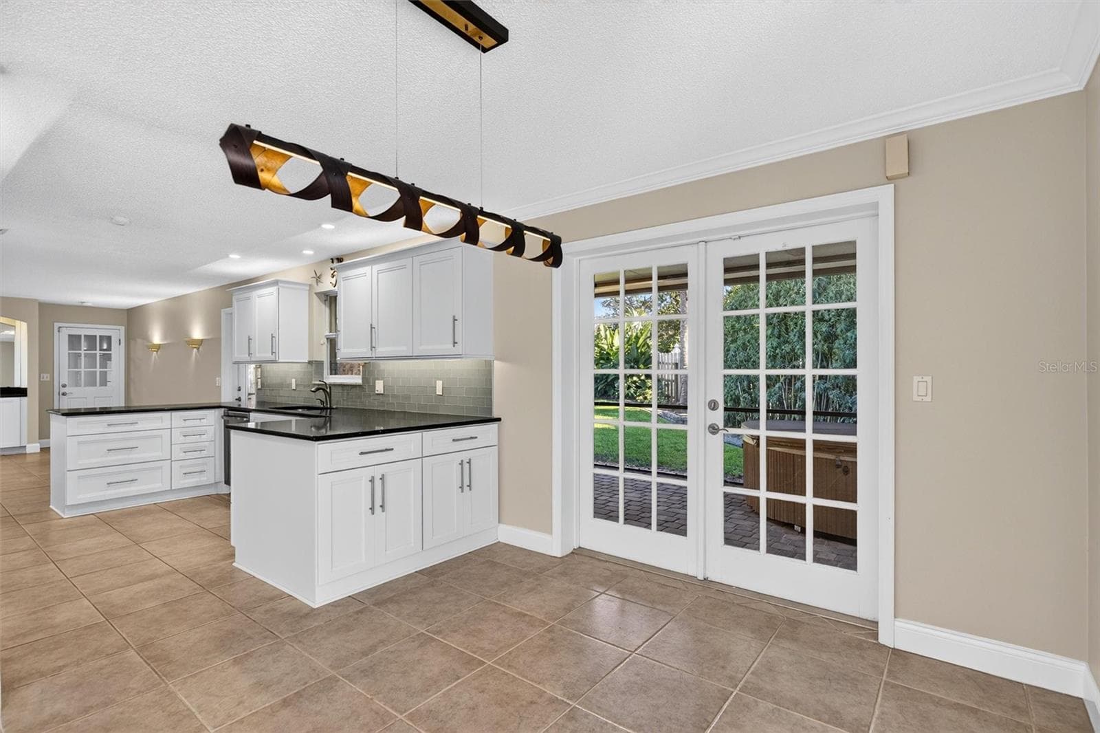 Single Family Residence at 30 BOSARVEY CIR, ORMOND BEACH, photo 16 of 86