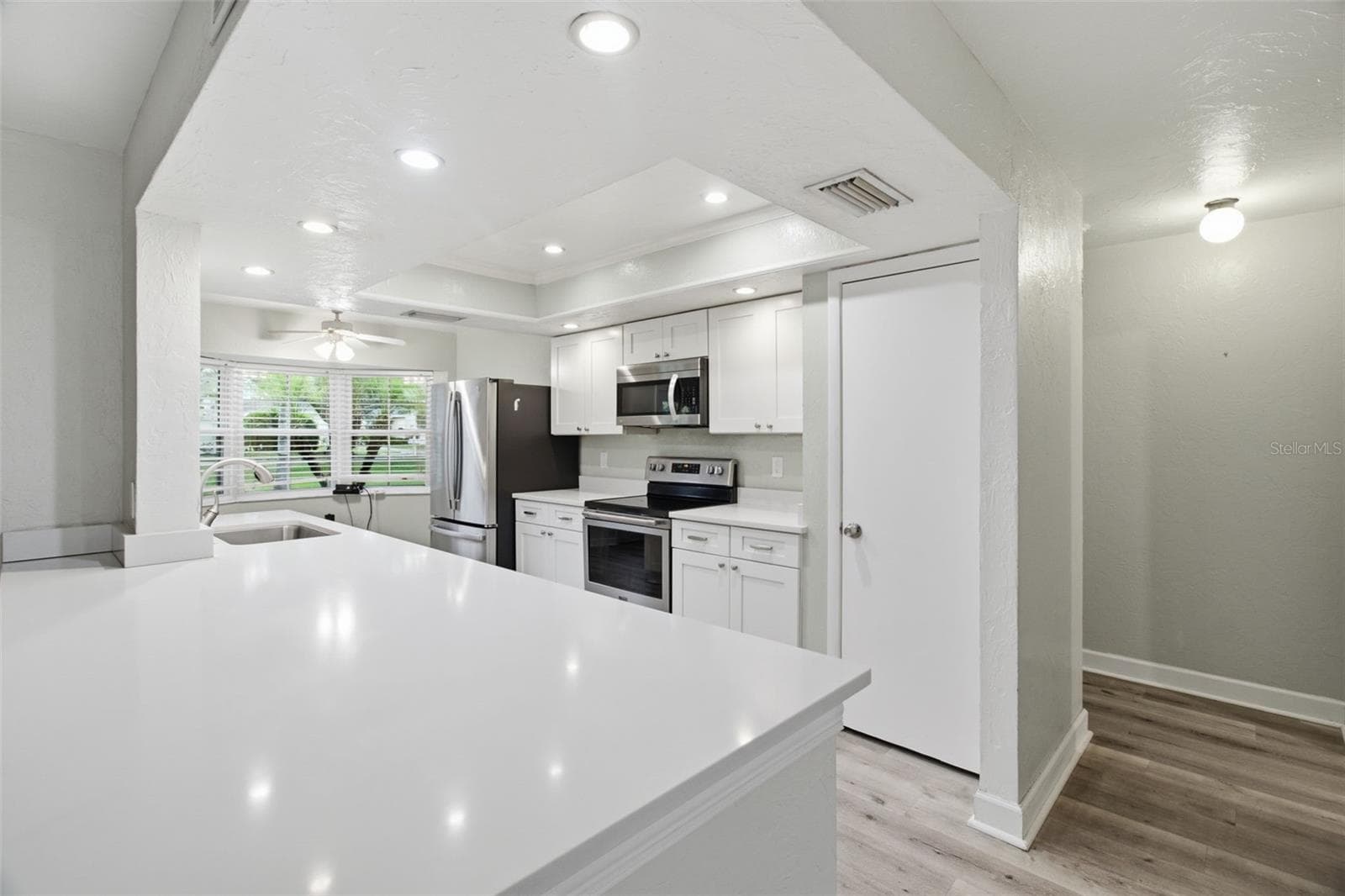 Single Family Residence at 4105 BENT TREE BLVD, SARASOTA, photo 4 of 27