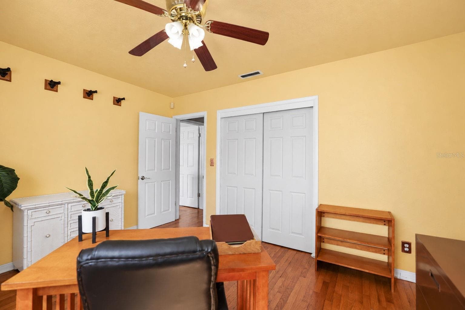 Single Family Residence at 4201 NARVAREZ WAY S, ST PETERSBURG, photo 18 of 50
