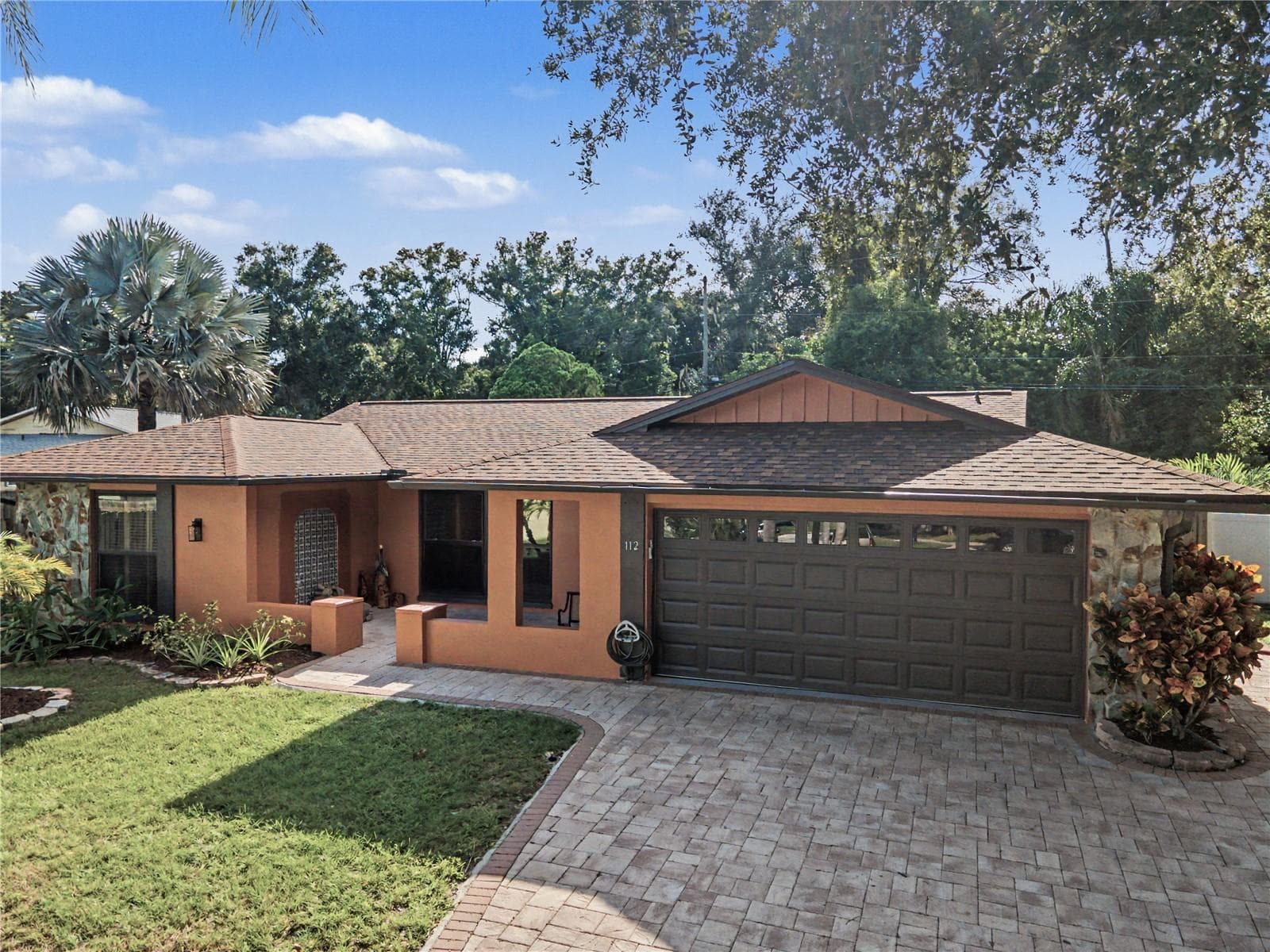 3. Big Ticket Items Are DONE.. MOVE IN READY! Spacious, Well Designed Home! - 112 PEACOCK CIR, SAFETY HARBOR