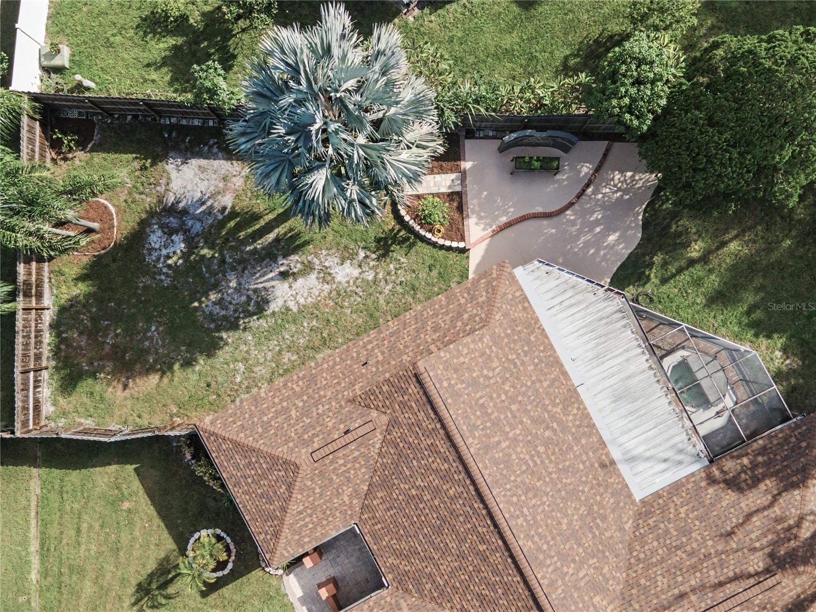 10. Owner Stored her 20' Boat & 26' Class C MotorHome in This Area.. w Room to Move About, Load, Unload, etc. - 112 PEACOCK CIR, SAFETY HARBOR