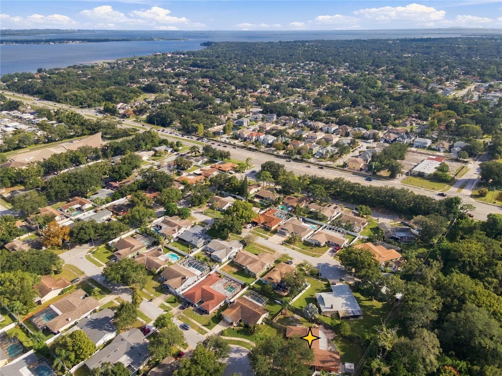 81. Aerial Views Show You Proximity to Tampa Bay, Clearwater, Dunedin.. All Very Short Rides! - 112 PEACOCK CIR, SAFETY HARBOR
