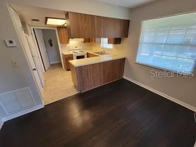 Duplex at 3441 16TH AVE N, ST PETERSBURG, photo 9 of 22