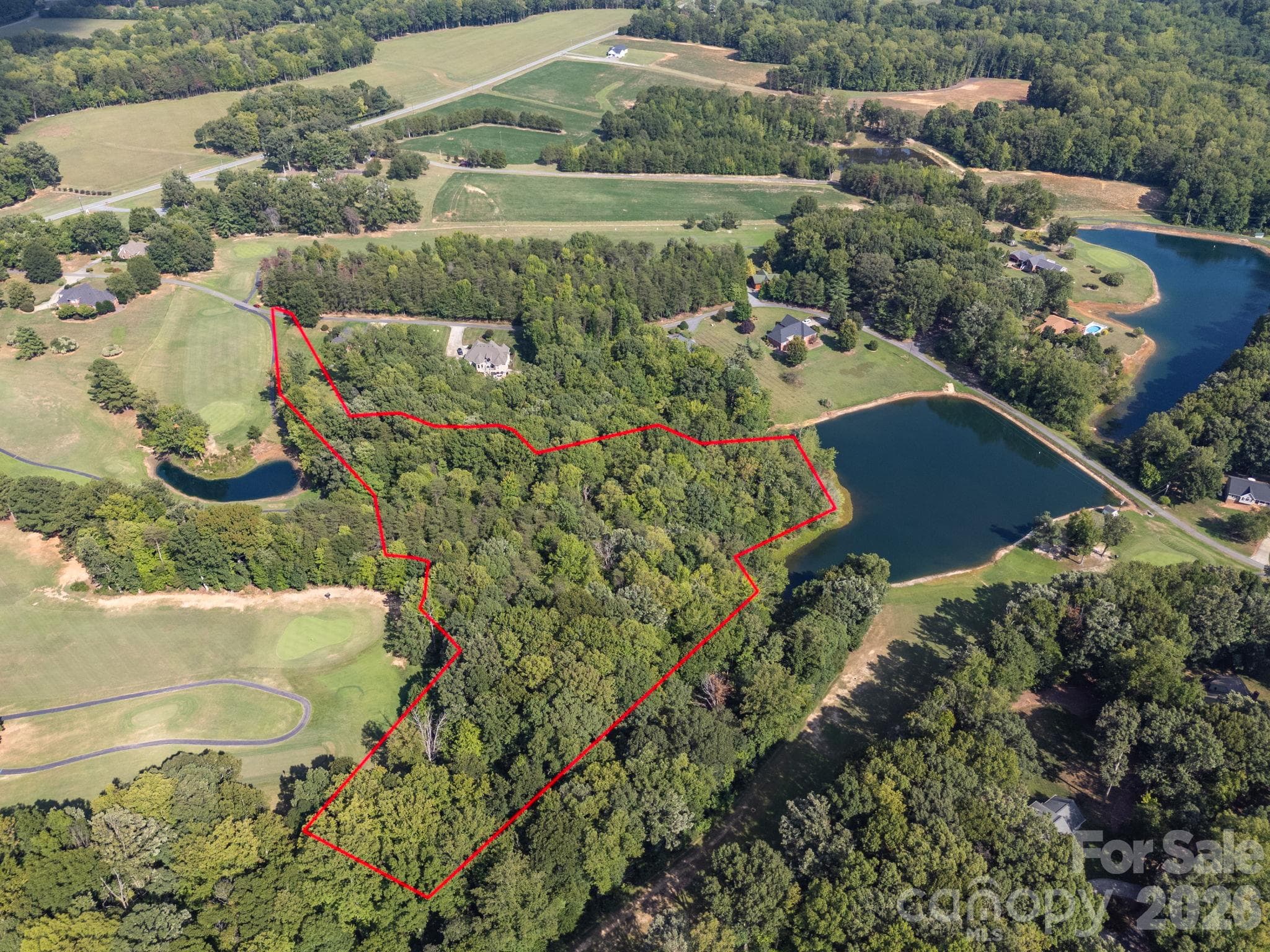 00 Twin Lakes Drive