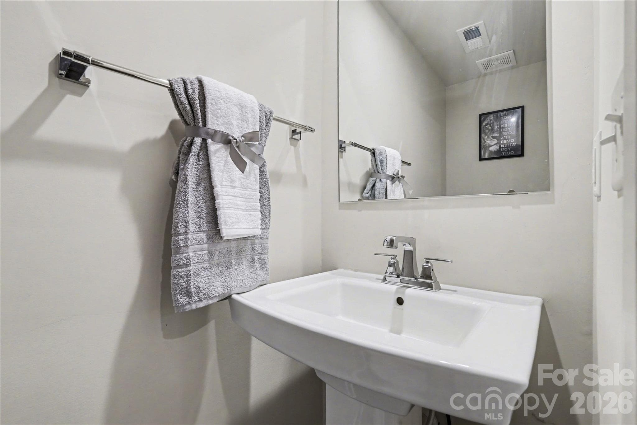 Townhouse at 1305 Newell Towns Lane, Charlotte, photo 5 of 13