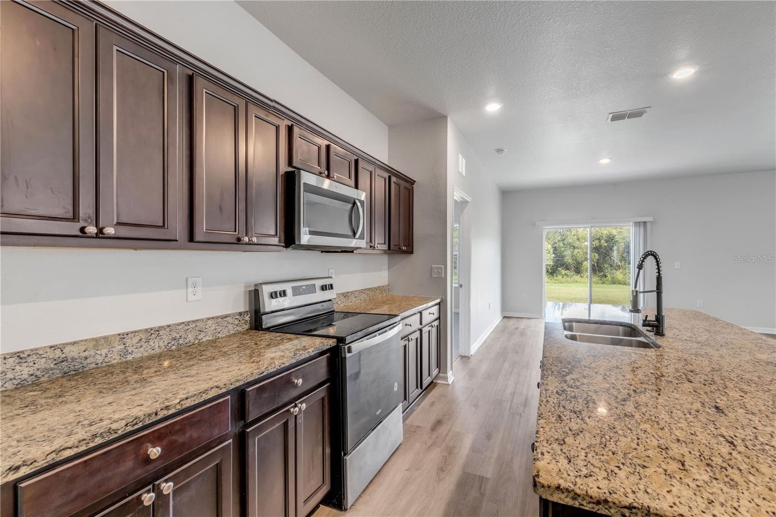 Single Family Residence at 2842 NEVERLAND DR, NEW SMYRNA BEACH, photo 14 of 31