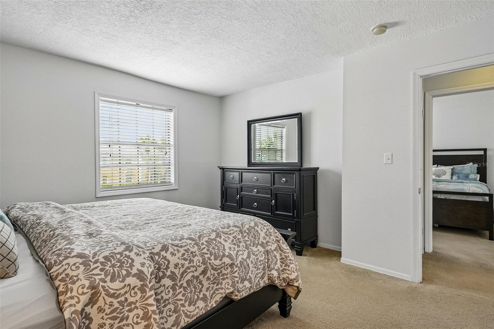 Condominium at 102 POMPANO DR SE #D, ST PETERSBURG, photo 37 of 62