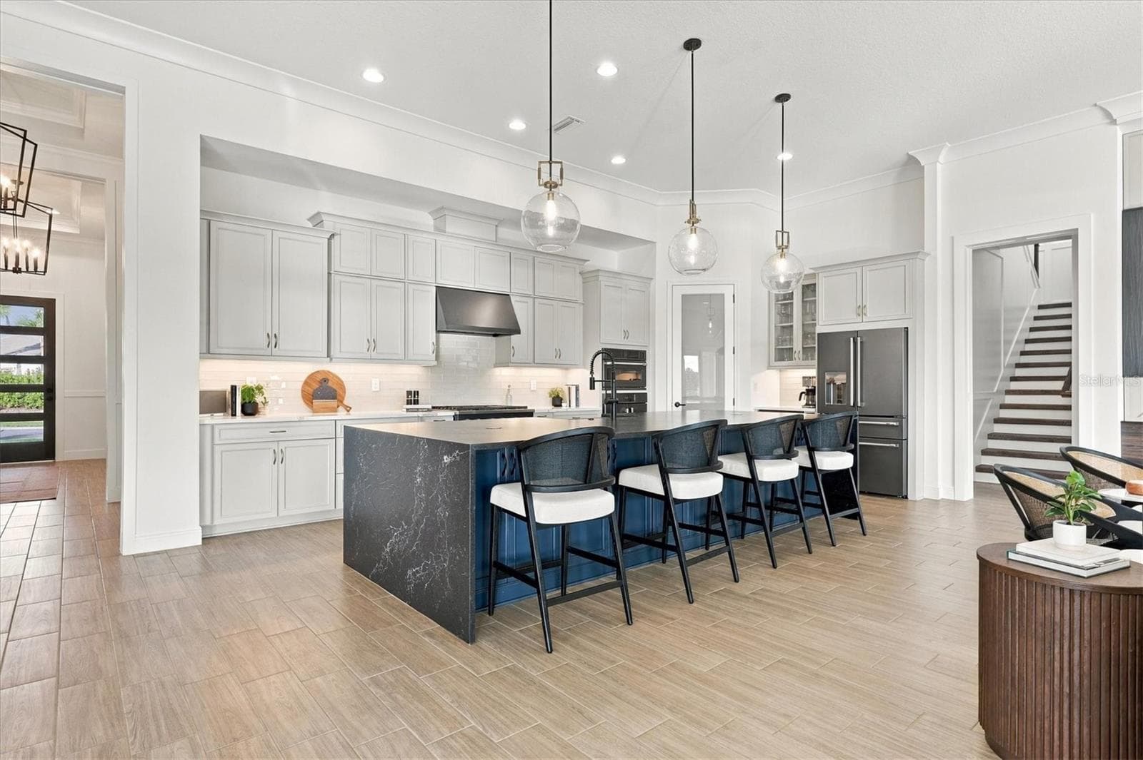 Single Family Residence at 4312 SPRINGHOUSE CIR, LAKEWOOD RANCH, photo 19 of 76